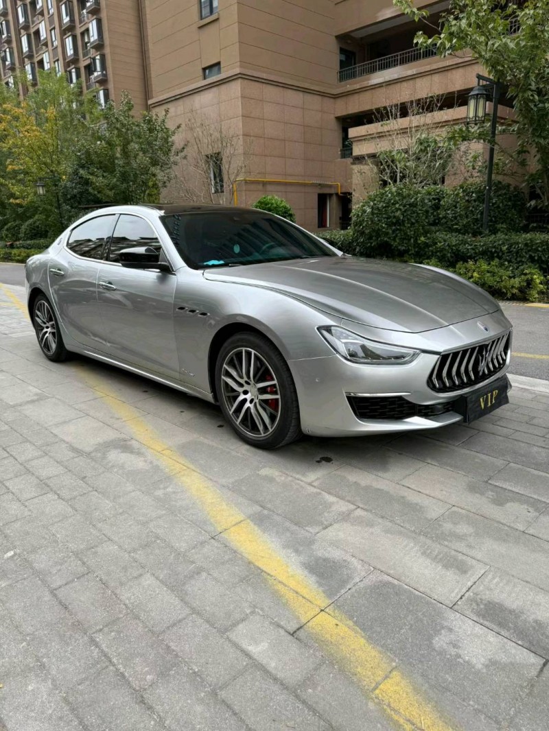 徐州19年玛莎拉蒂Ghibli2