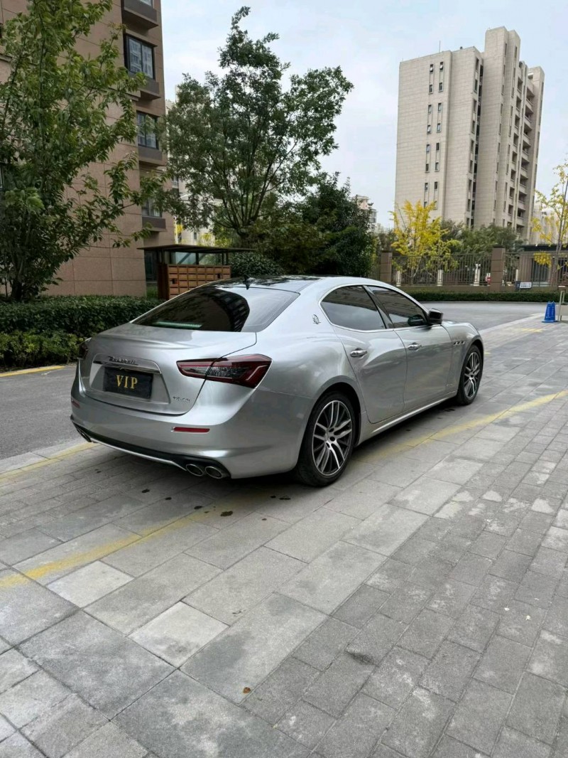 徐州19年玛莎拉蒂Ghibli4