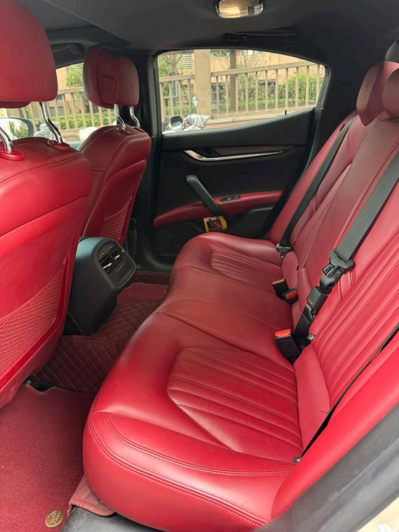 徐州19年玛莎拉蒂Ghibli7