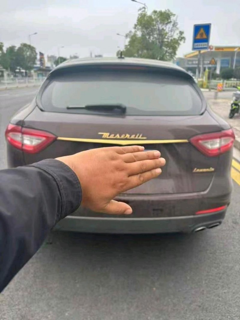 长沙18年玛莎拉蒂Levante6