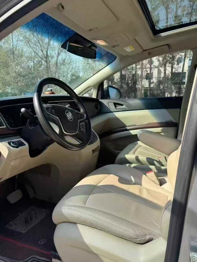 菏泽19年别克GL84