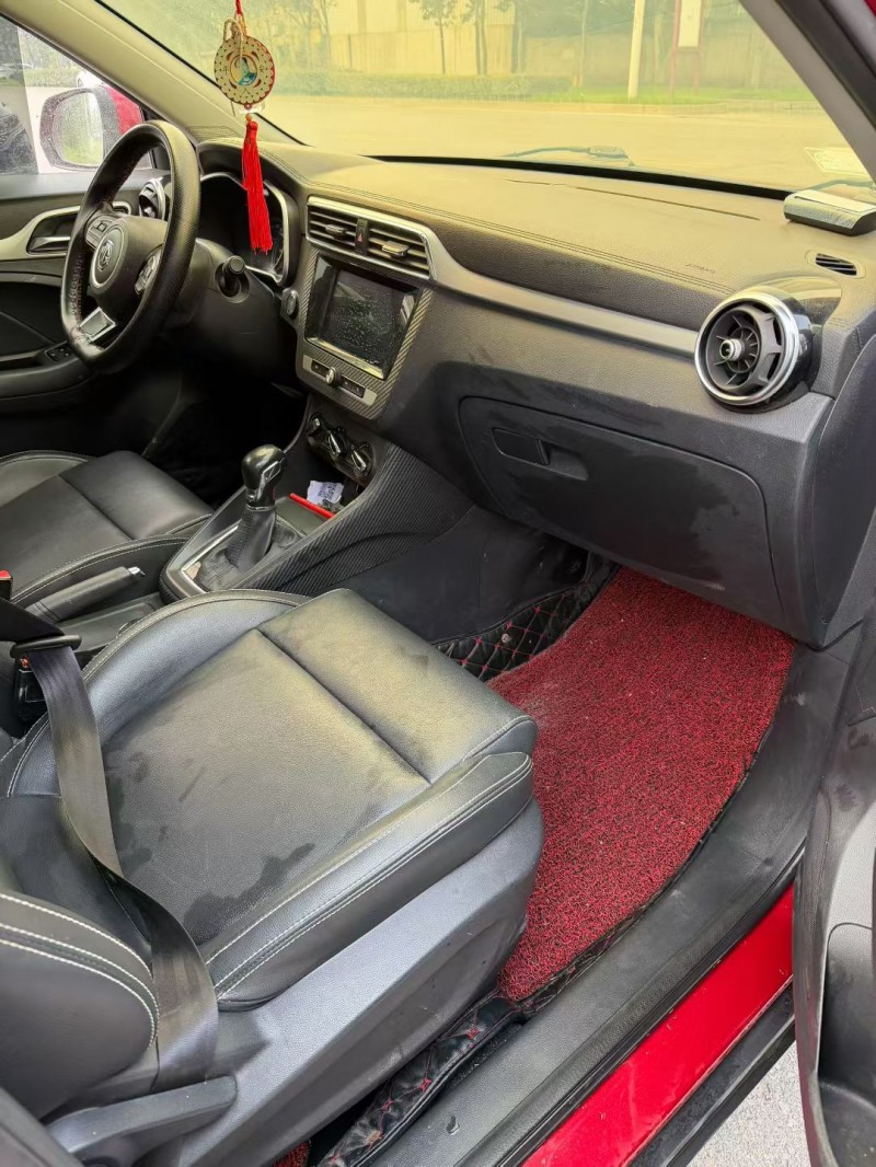 宿迁18年名爵ZS5