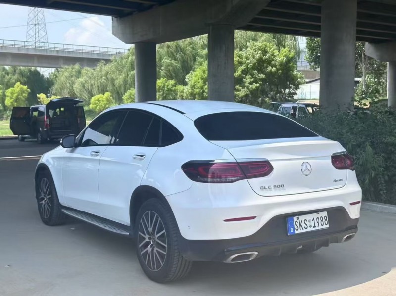青岛20年奔驰GLC7