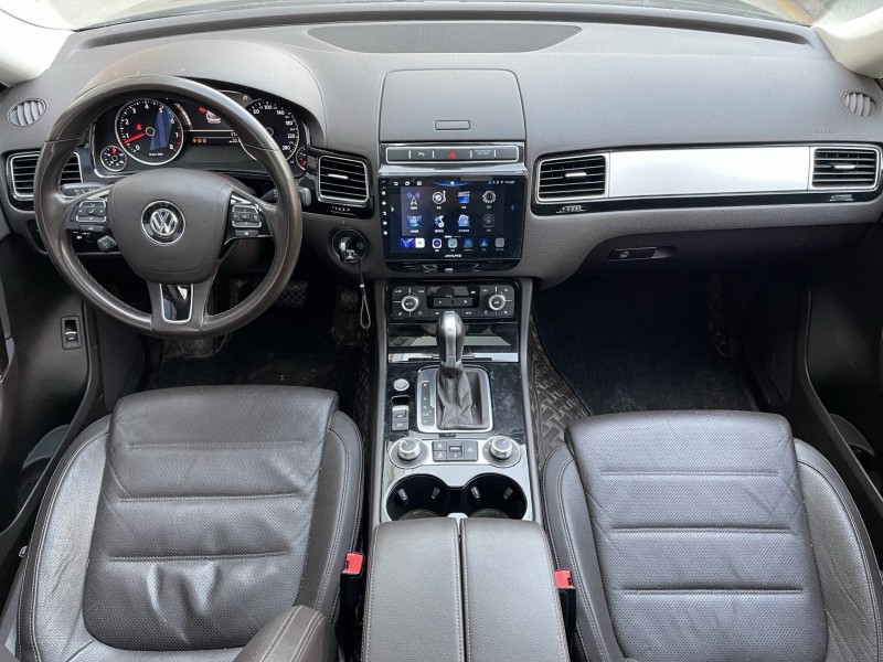 济宁17年大众途锐4