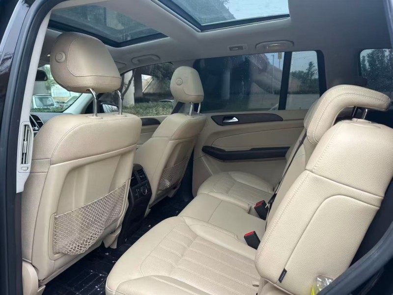 青岛16年奔驰GLS3