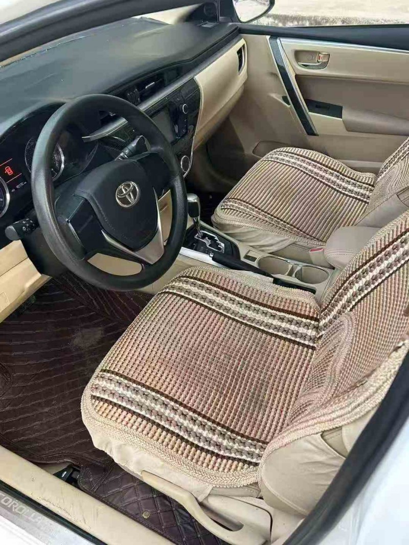 保定14年丰田卡罗拉4