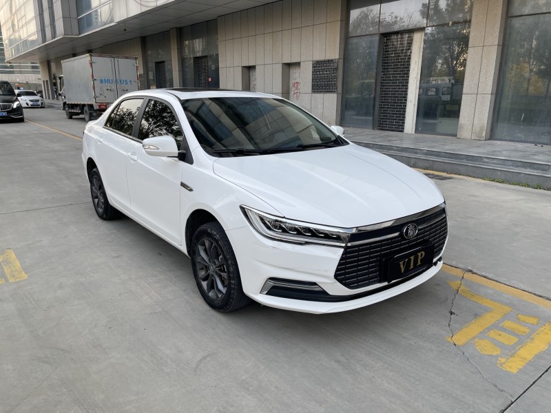 济宁23年比亚迪秦2