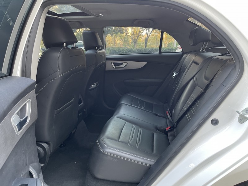 济宁23年比亚迪秦6