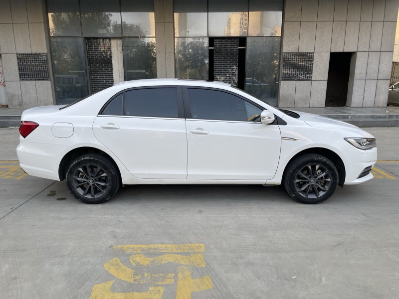 济宁23年比亚迪秦8