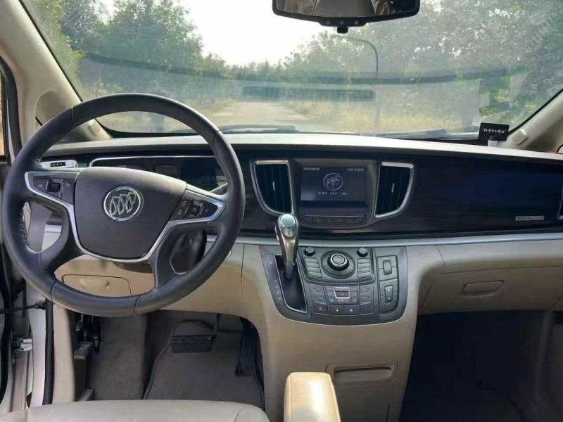 盐城13年别克GL86