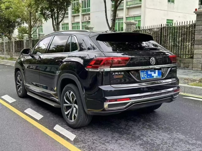 深圳19年大众途昂8