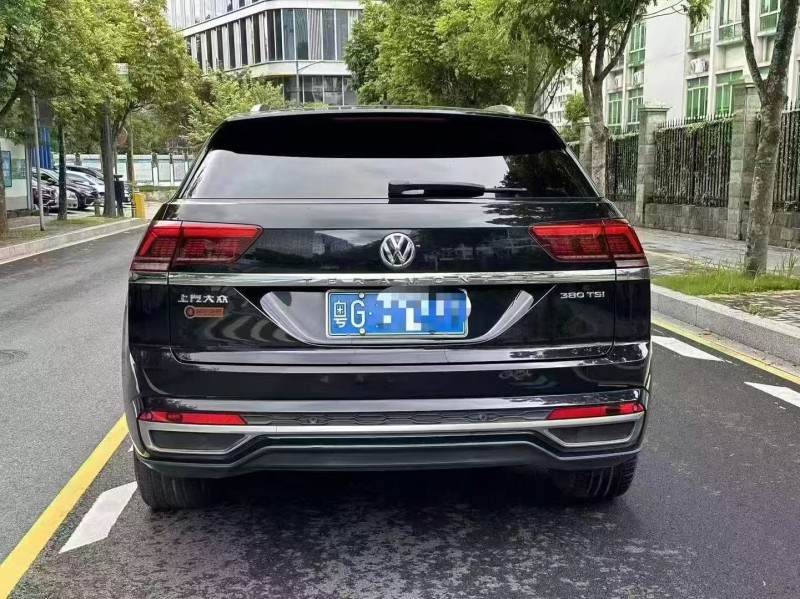 深圳19年大众途昂9