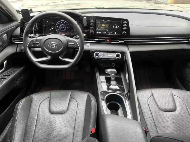 长沙23年现代伊兰特7