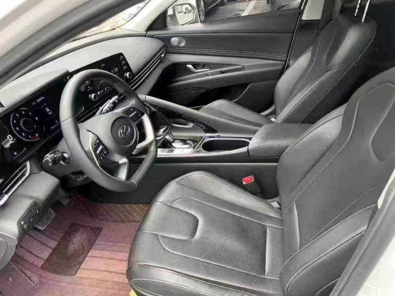 长沙23年现代伊兰特9