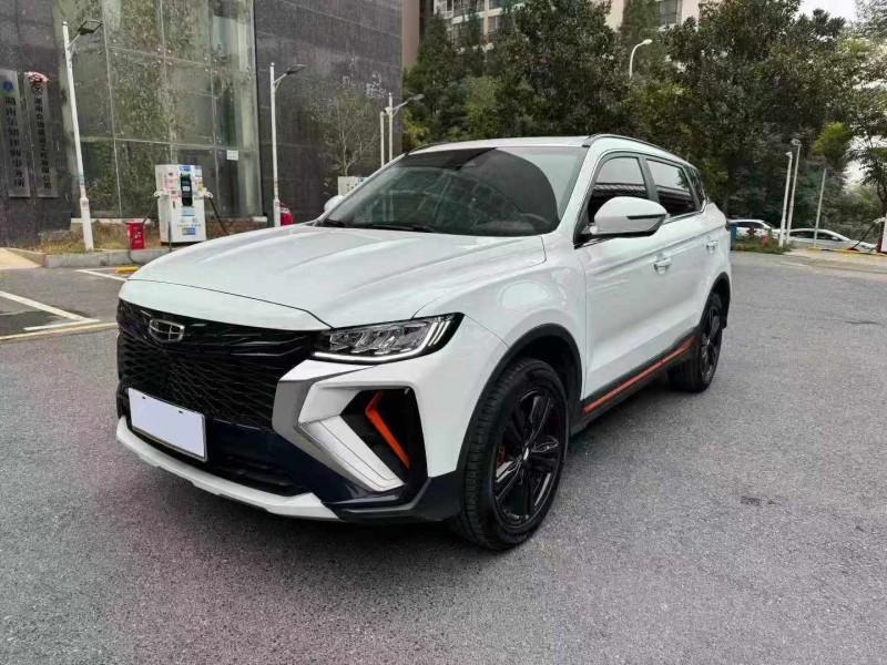 长沙21年吉利博越3