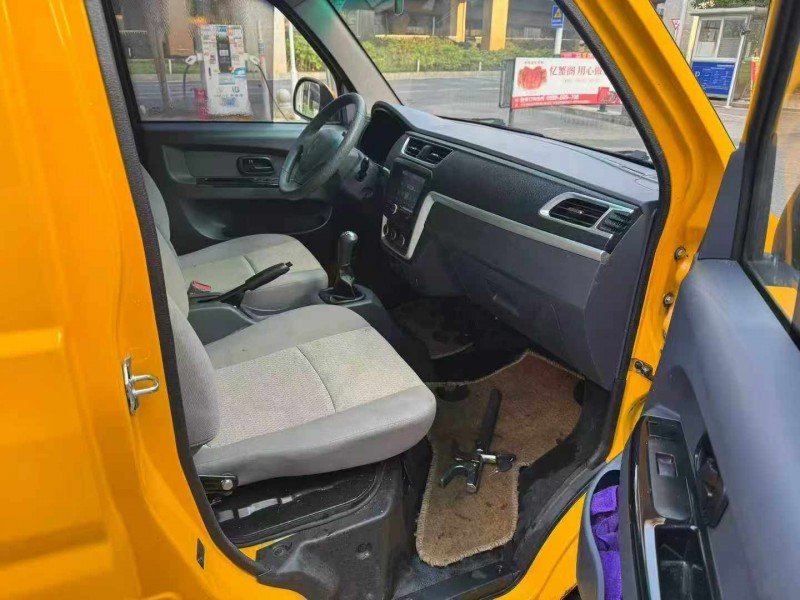 长沙22年华晨鑫源6