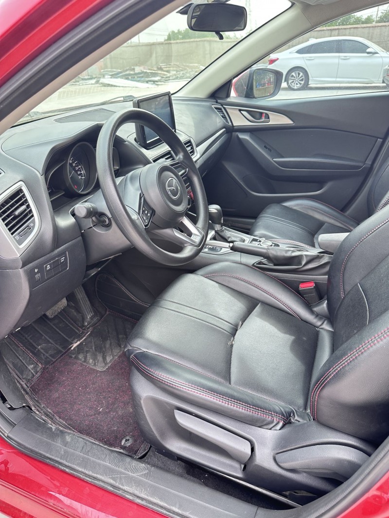 徐州18年马自达昂克赛拉6