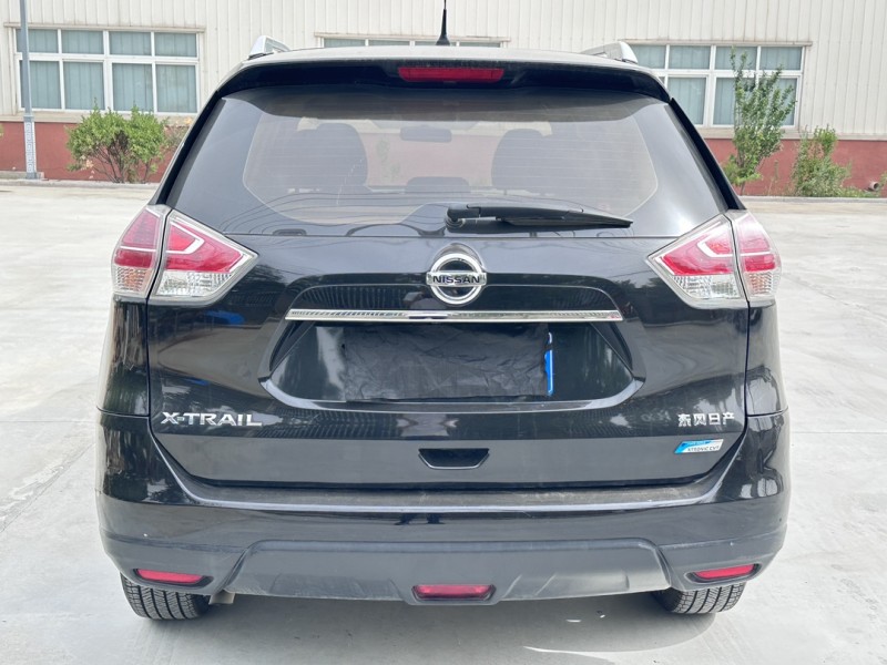 徐州17年日产奇骏9