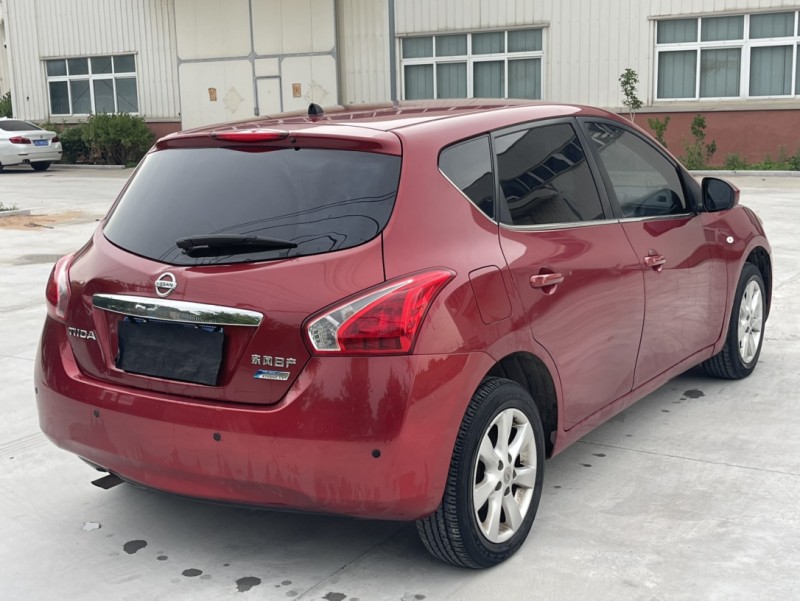 徐州15年日产骐达4