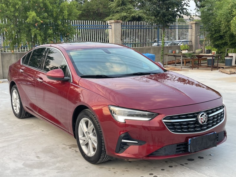 徐州22年别克君威2