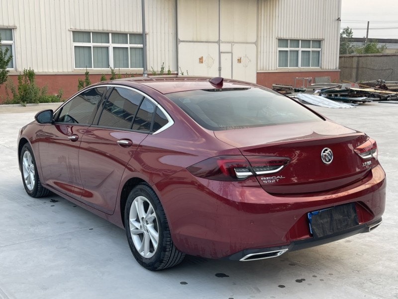 徐州22年别克君威5