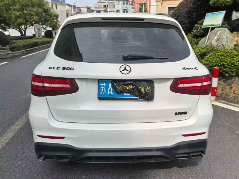 嘉兴16年奔驰GLC9