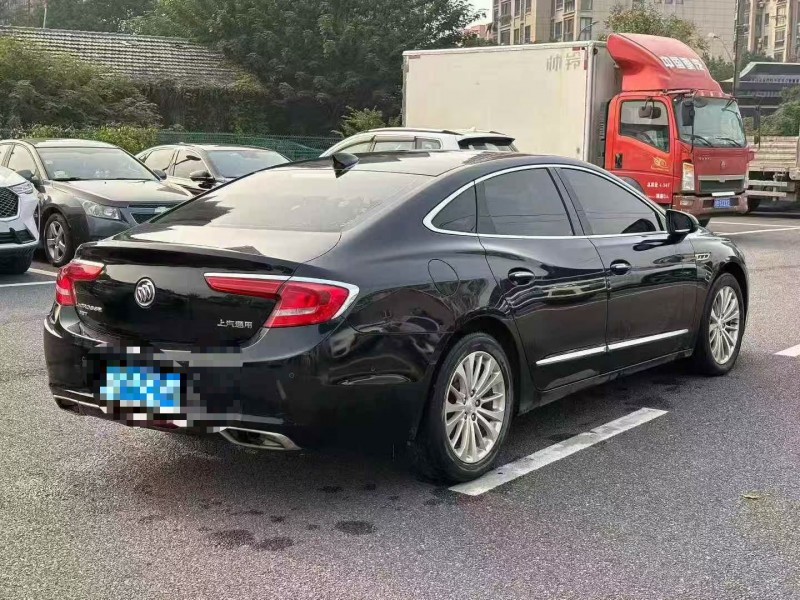 绍兴19年别克君越9