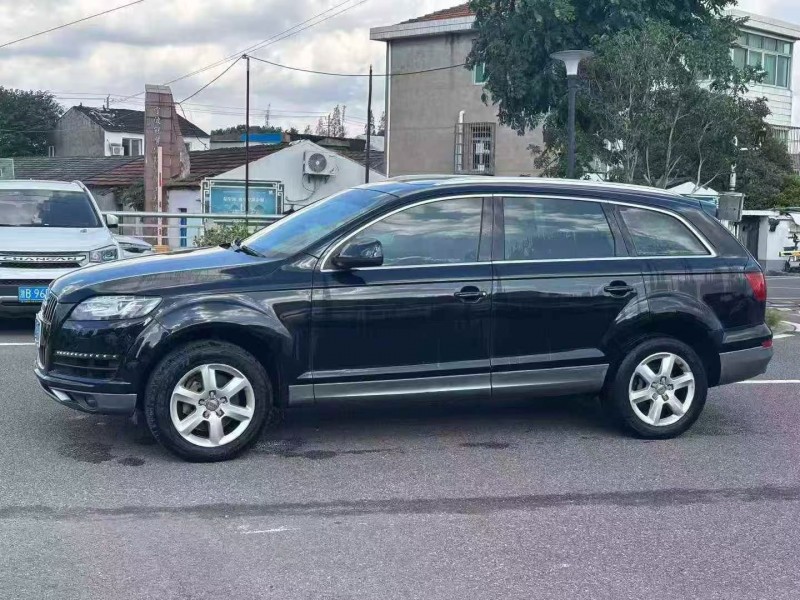 温州15年奥迪Q78