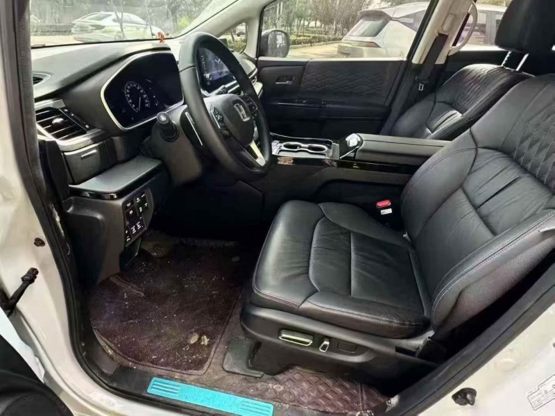 常州24年本田艾力绅4