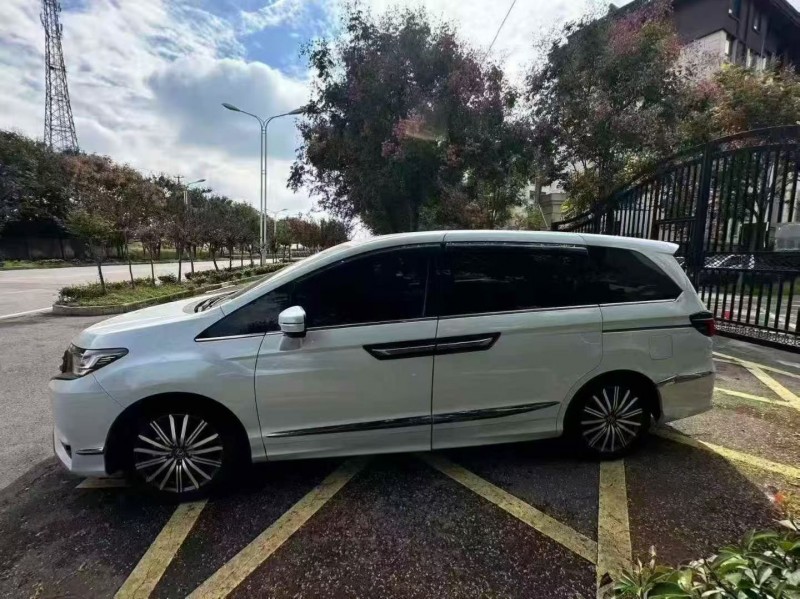 常州24年本田艾力绅5