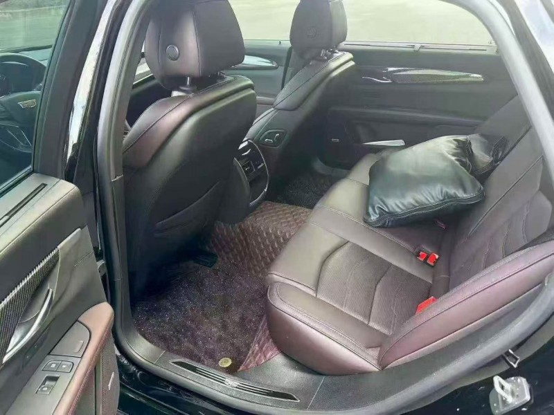 南平22年凯迪拉克CT65