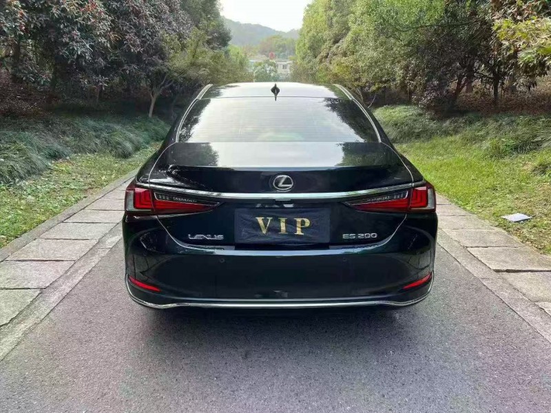 湖州24年雷克萨斯ES9