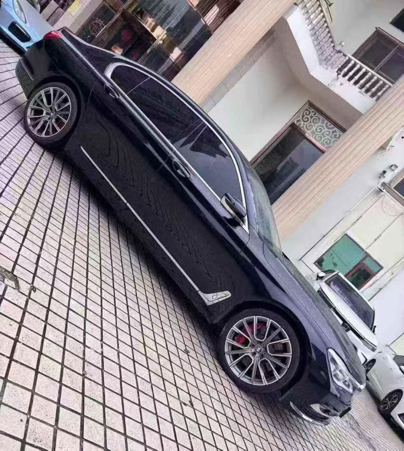 邵阳17年宝马7系3