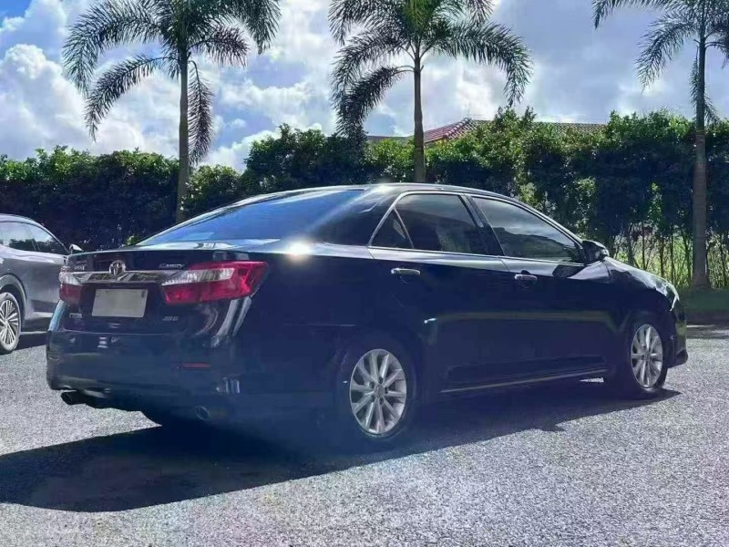 三亚12年丰田凯美瑞6