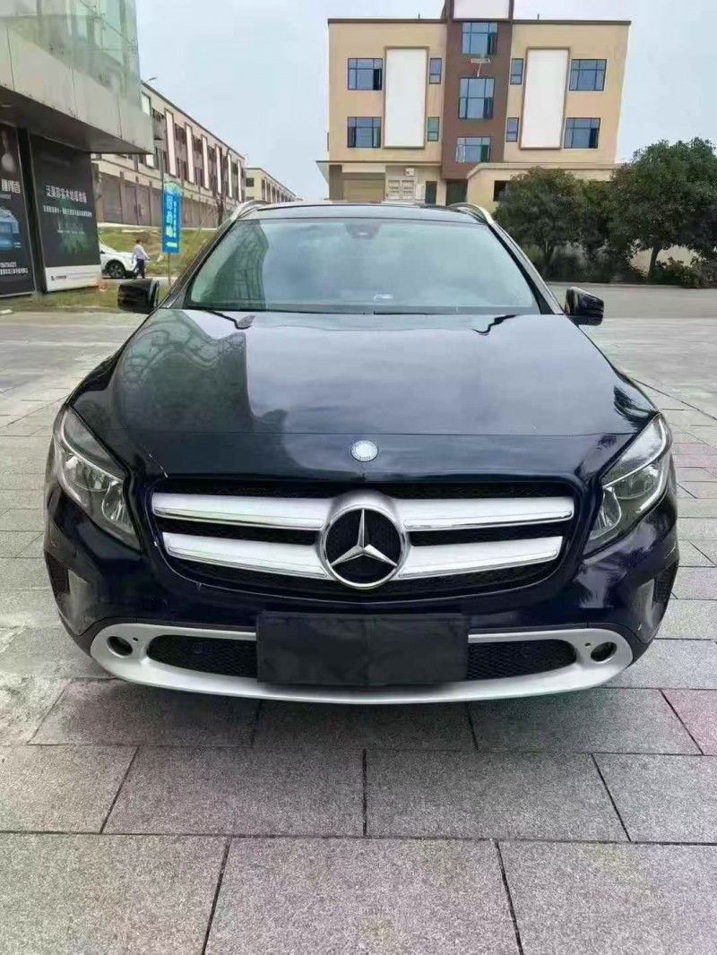 衡阳15年奔驰GLA1