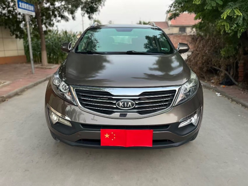 天津13年起亚智跑1