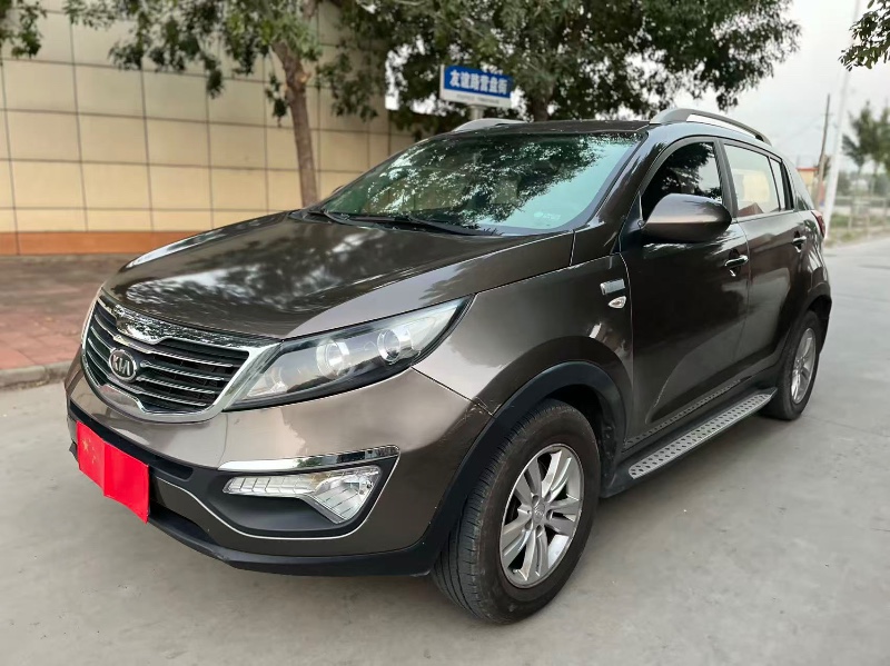 天津13年起亚智跑3