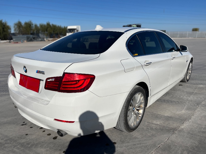 天津13年宝马5系9