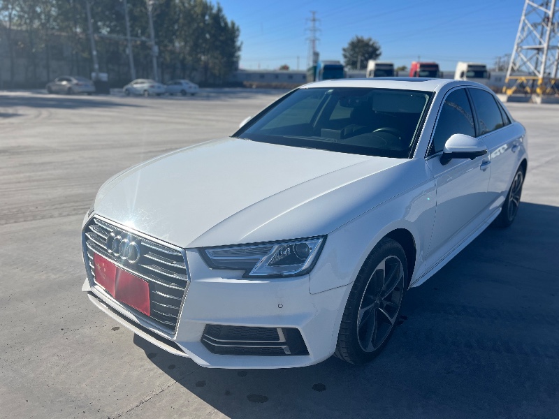 天津19年奥迪A4L3