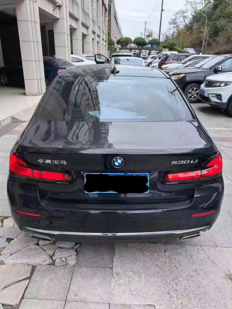 淮南21年宝马5系9