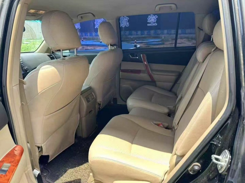 潍坊15年丰田汉兰达6