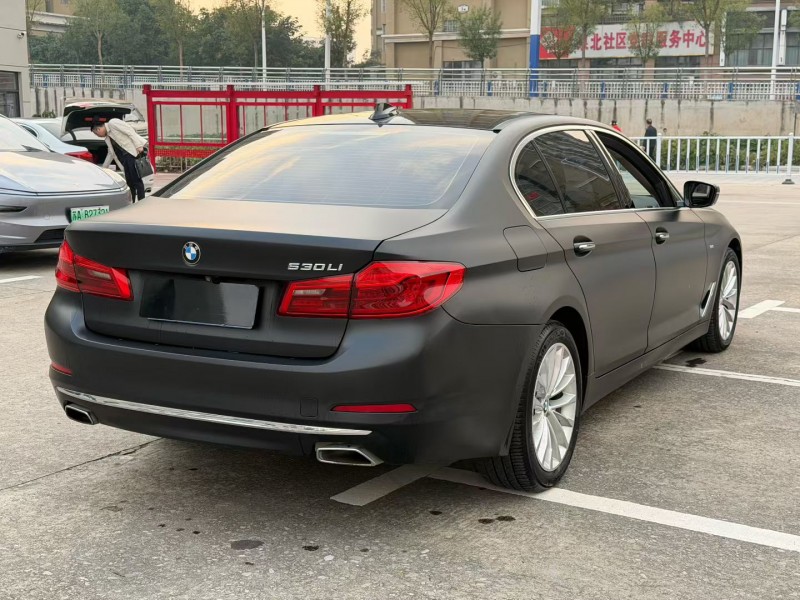 阜阳18年宝马5系8