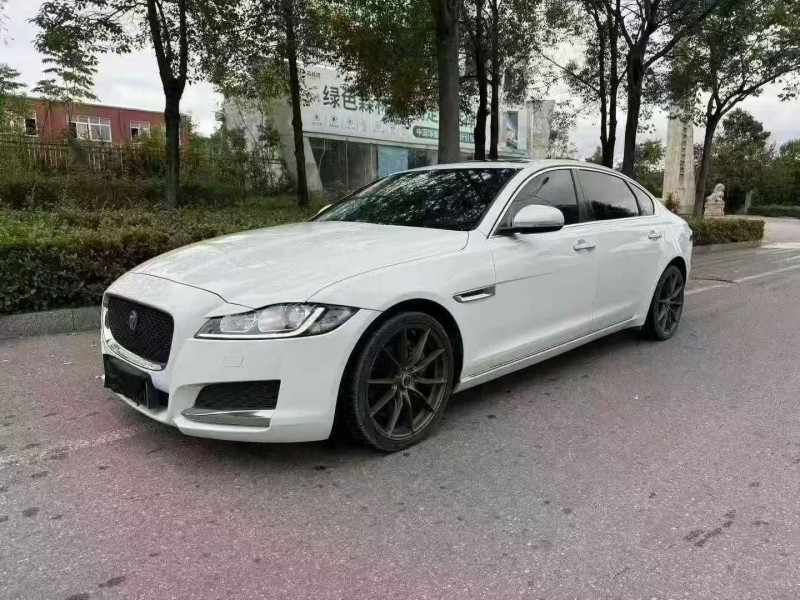 张家界18年捷豹XFL5