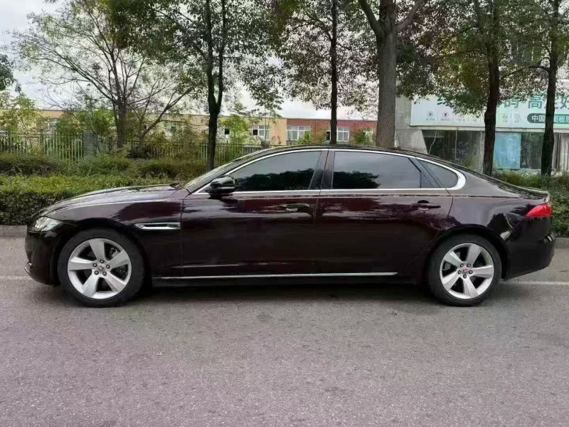 邵阳19年捷豹XFL8