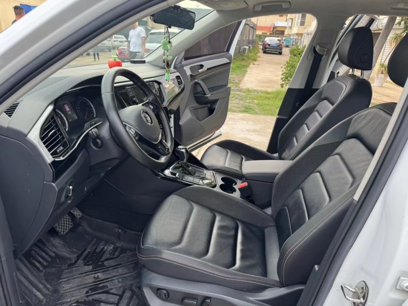 徐州19年大众探岳2