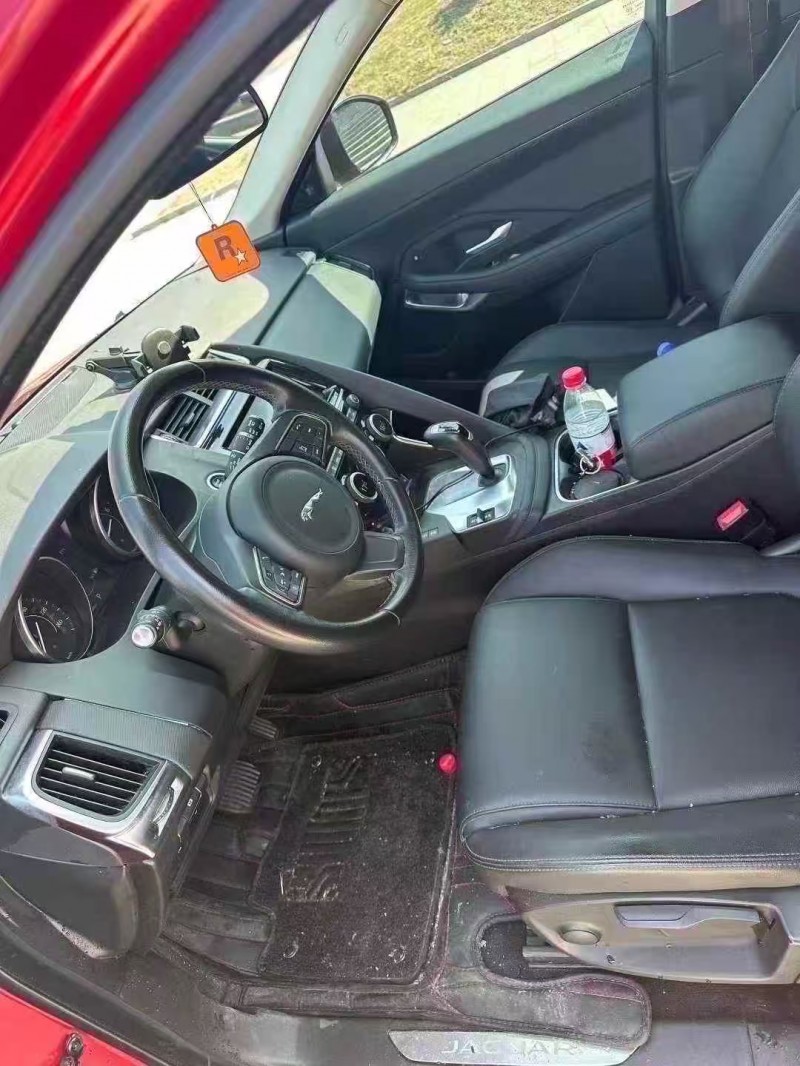 青岛19年捷豹E-PACE4