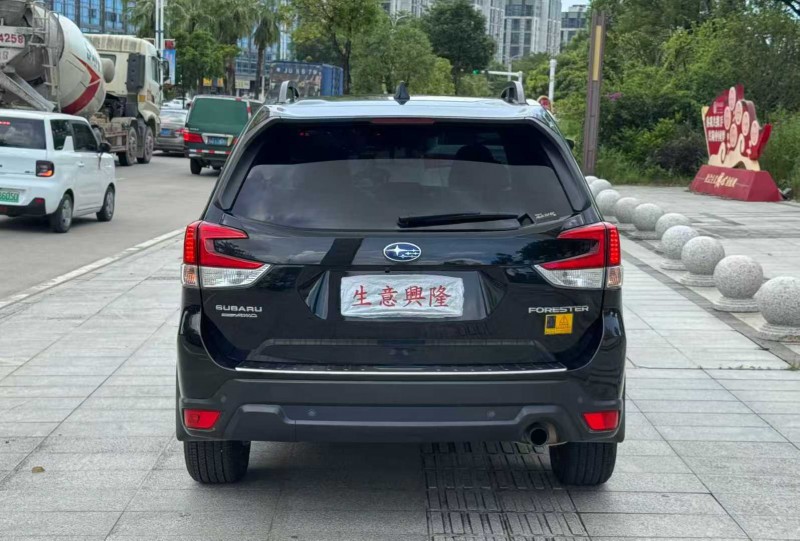 阳江20年斯巴鲁森林人8