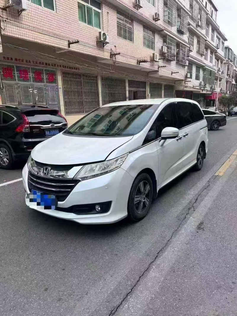 长沙18年本田奥德赛2