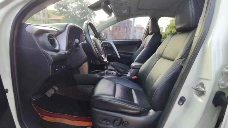 深圳18年丰田RAV4荣放5