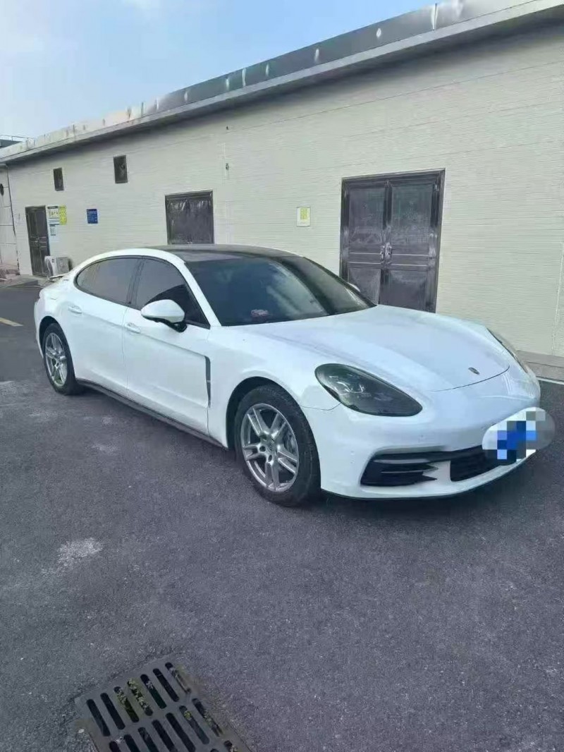 衡阳18年保时捷帕拉梅拉3